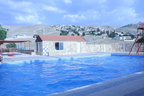Masbah w Montazah Shams Baalbek — photograph 3