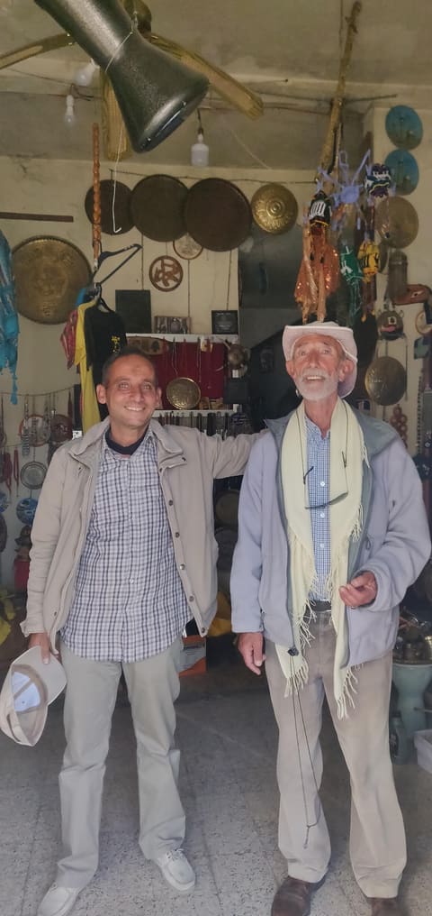 Souvenir Shop Caverne d'alibaba — photograph 3