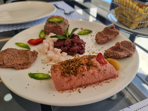 Tiba fine dining — photograph 4