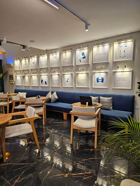 Steams coffee shop — photograph 4