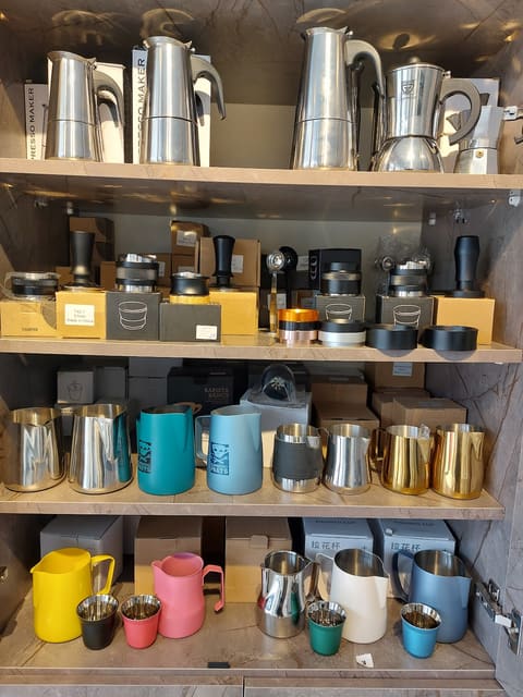 Caffeine speciality coffee roastery — photograph 6