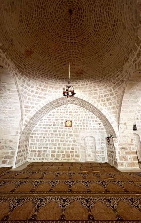 Masjid Hayy Al Saray Al Qadim — photograph 4