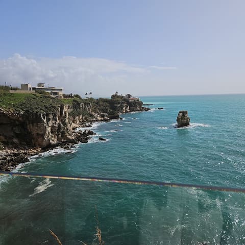 Mhanna Sur Mer — photograph 4