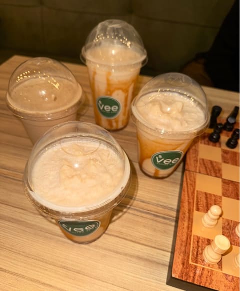 Vee Coffee Shop Jbeil — photograph 5