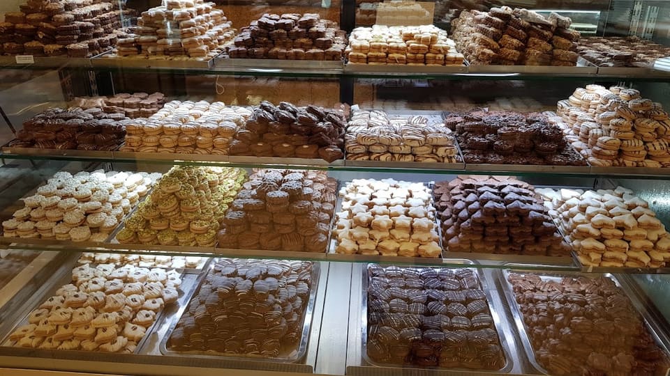 Al Khabaz Bakery