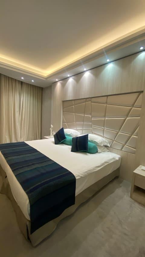 Maximus Hotel — photograph 2