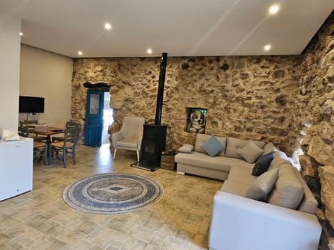 Bmehrine | Byblos Nature | Cassia | The INN — photograph 2