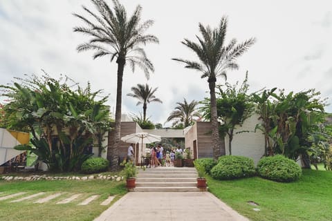 Plage des Rois Beach Resort & Wedding Venue in Byblos - Jbeil — photograph 6