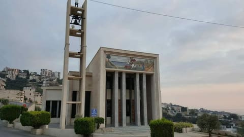 Saint Georges Church Jbeil — photograph 2