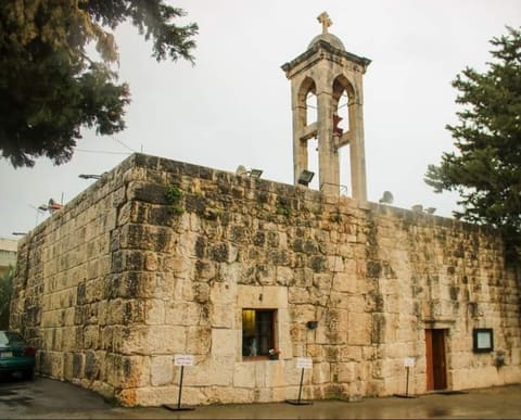 St Elias Church — photograph 2