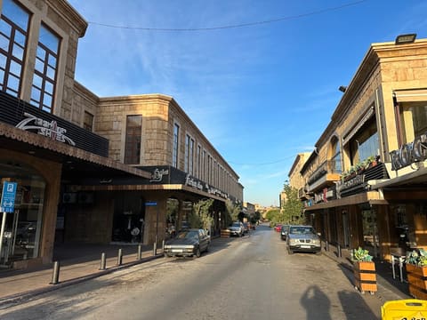 Jbeil New Souq — photograph 4