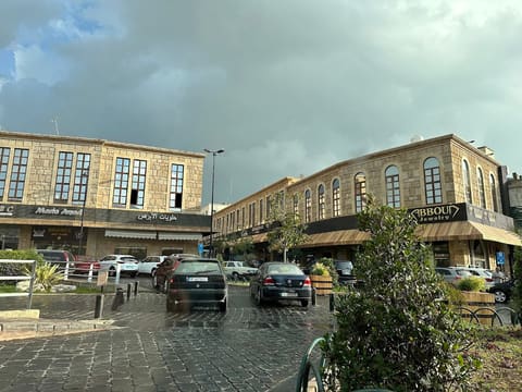 Jbeil New Souq — photograph 5
