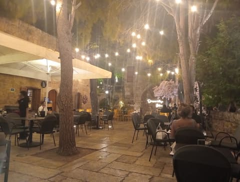 Lina's Batroun — photograph 4