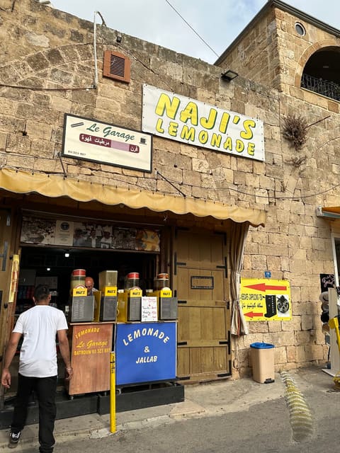 Naji's Lemonade — photograph 3