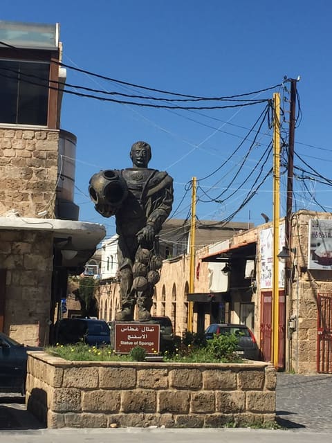 Botrys,statue of sponge diver — photograph 4