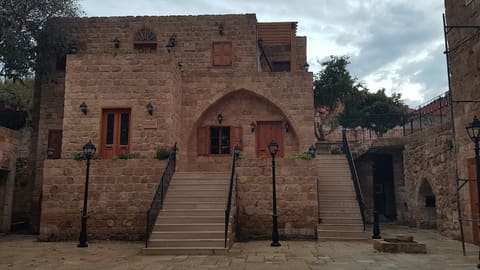 Russian-Lebanese Cultural House — photograph 6