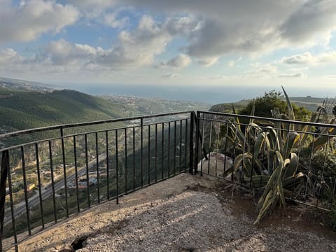 Mar Elias Church — photograph 6