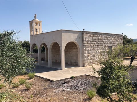 Saint Takla Church — photograph 5