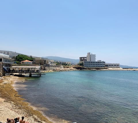Bahsa Beach — photograph 2