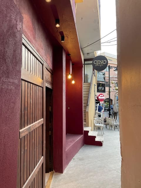 Oino deli&wine — photograph 3