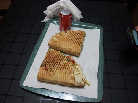 Roberto's Snack — photograph 6