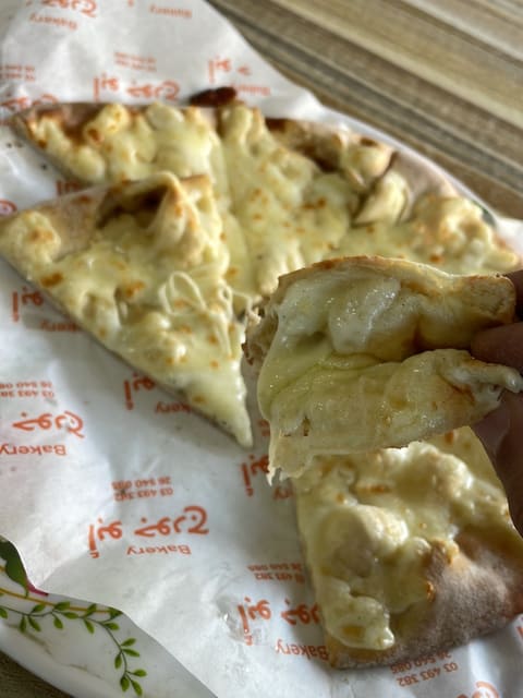 Abou Georges Bakery — photograph 2