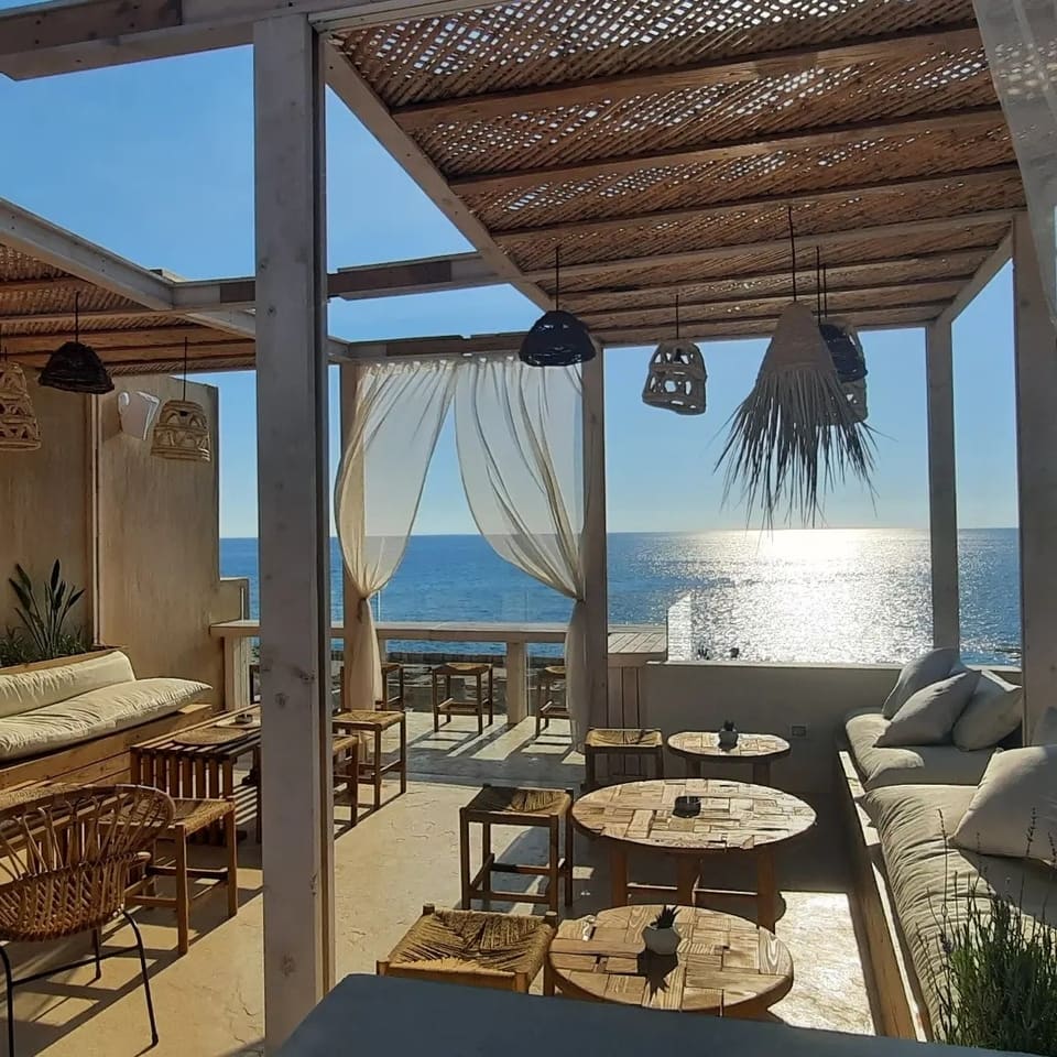 Ambi Rooftop and Guesthouse