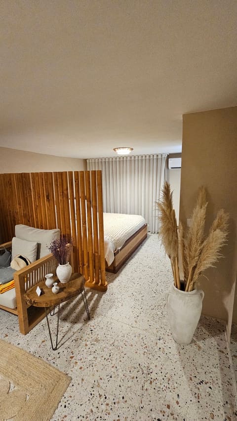 Yam Suites — photograph 3