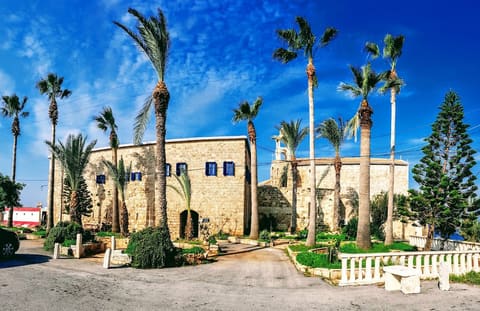 Deir Saydet el Natour — photograph 3