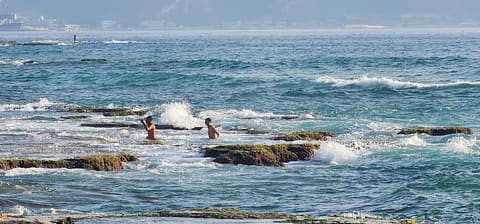 Rmayle Beach — photograph 6