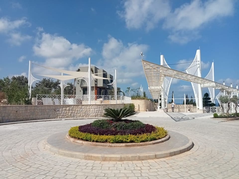 LAMAR VENUE