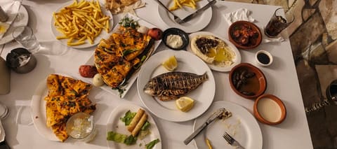 L'amiral Restaurant — photograph 2