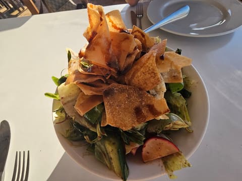 L'amiral Restaurant — photograph 3