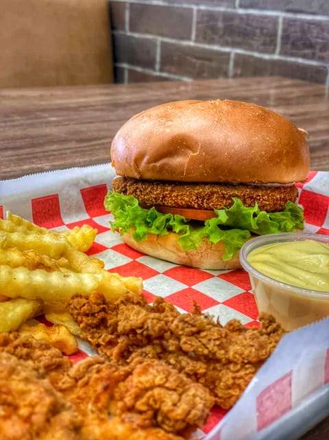 Burger Zone — photograph 4