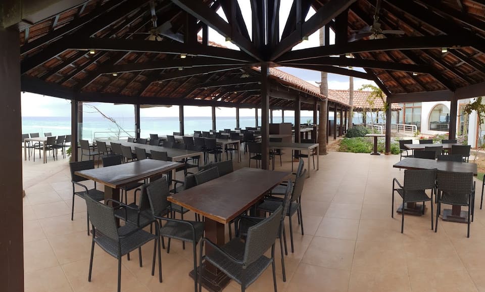 Pearl Island Restaurant