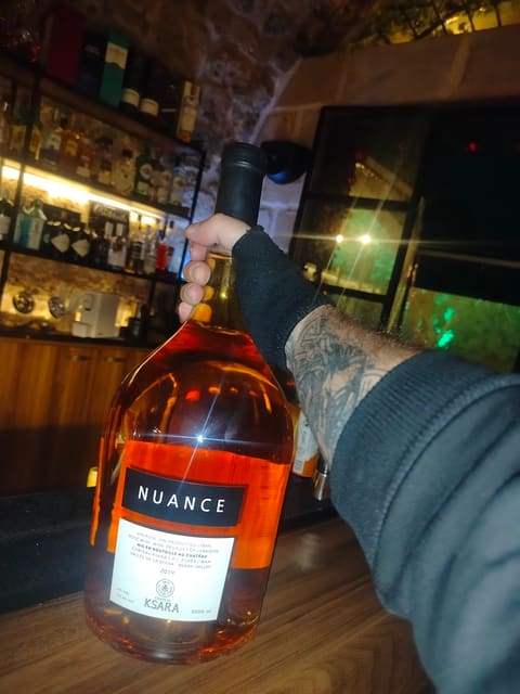 MARINAS Lounge bar — photograph 6