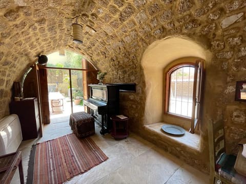 Beit Faris wa Lucia — photograph 5
