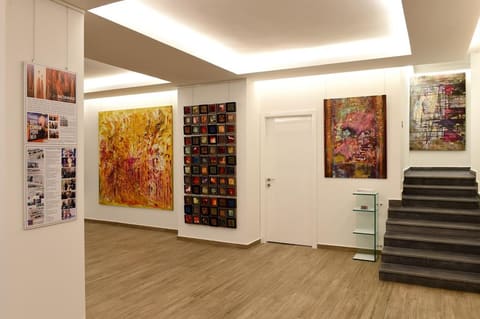 Lydia Moawad Gallery — photograph 2