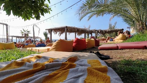 Jungle Beach — photograph 5