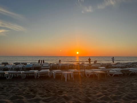 Ola Beach — photograph 2