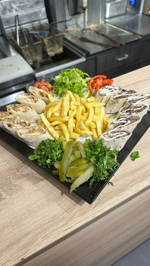Wahad Shawarma — photograph 3