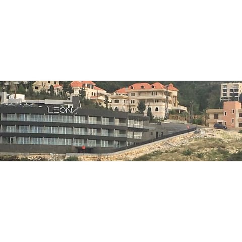 Leona Dormitory — photograph 3