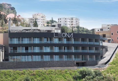 Leona Dormitory — photograph 4
