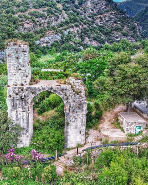 Nahr Ibrahim — photograph 2
