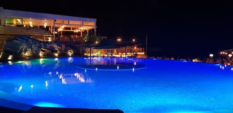 Provencial Del Mare — photograph 2