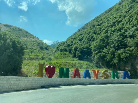 I LOVE MAAYSRA — photograph 2