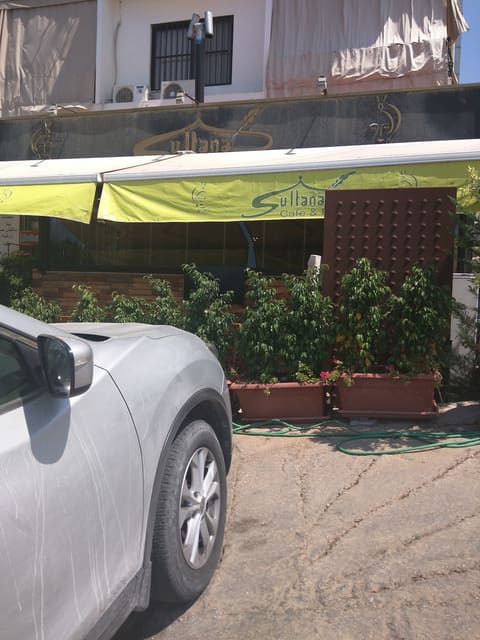 Sultana Cafe & Resto — photograph 6
