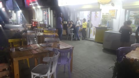 The Crepe Shop LB — photograph 5