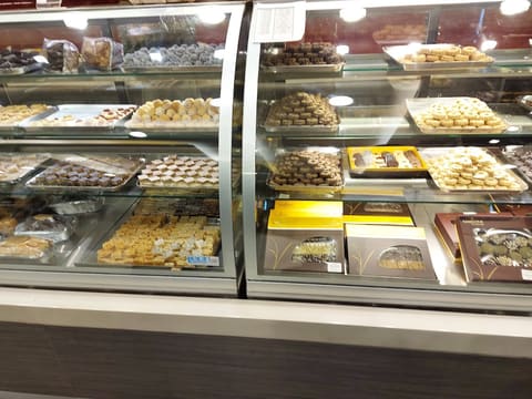 Chamsine Bakery - Damour — photograph 6