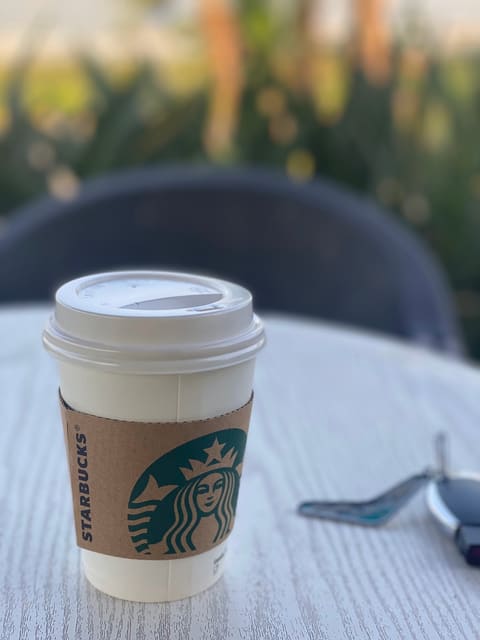 Starbucks — photograph 6